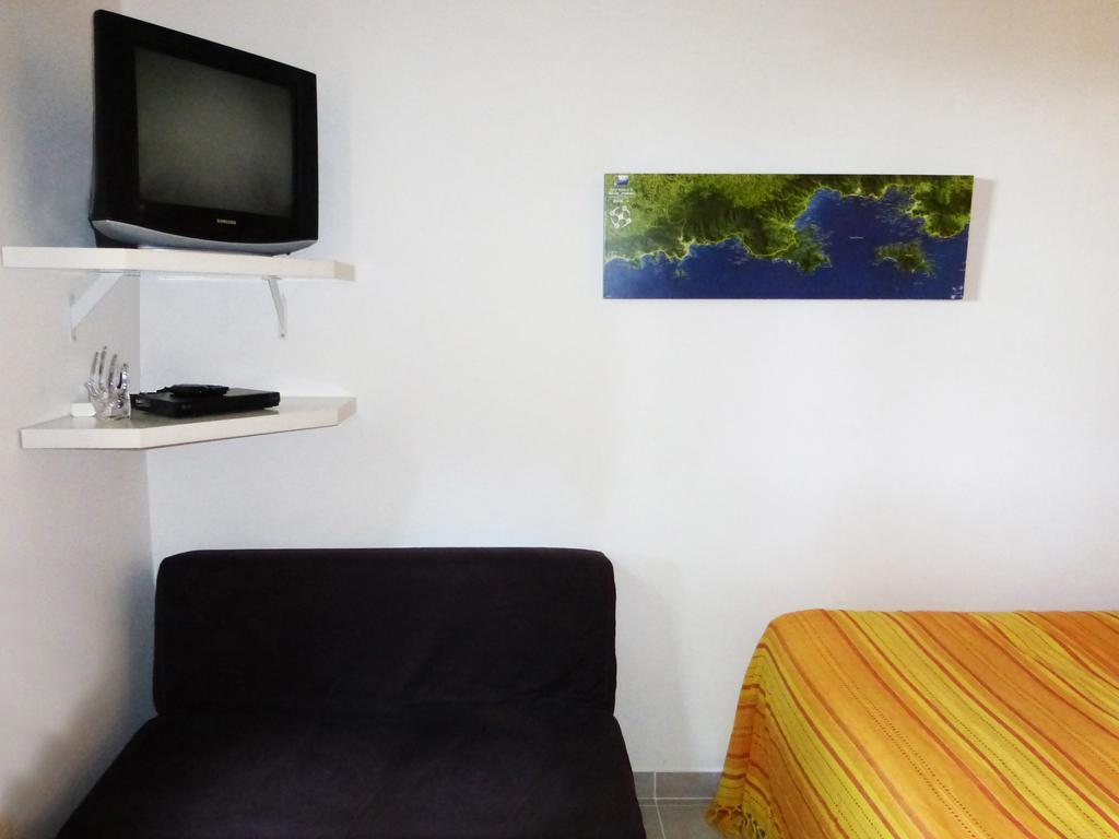 Condominio Wembley Tenis Ubatuba Rum bild
